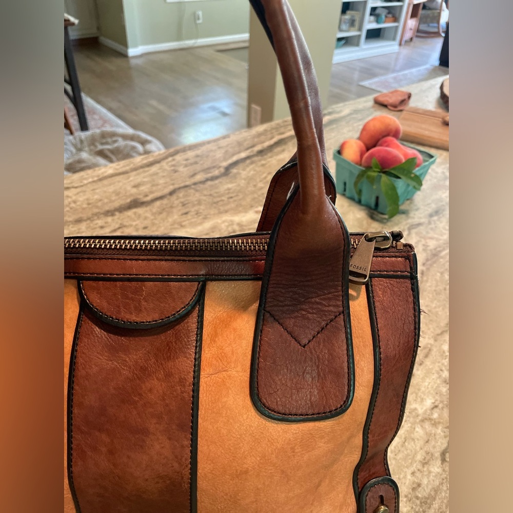 Fossil 1954 Vintage Reissue Brown Leather Weekender Bag - Picture 8 of 16